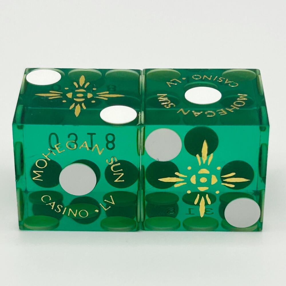 Mohegan Sun Green Casino Dice Las Vegas Matching #0318”Bone” Cancelled Dice RARE